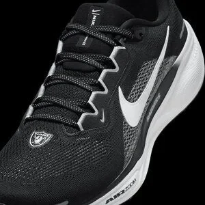 Nike | Shoes | Nike Zoom Pegasus 4 Raiders Blackwhite Size  display picture 1